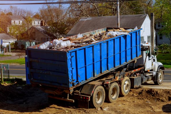 Junk Pickup Service in West Bloomfield